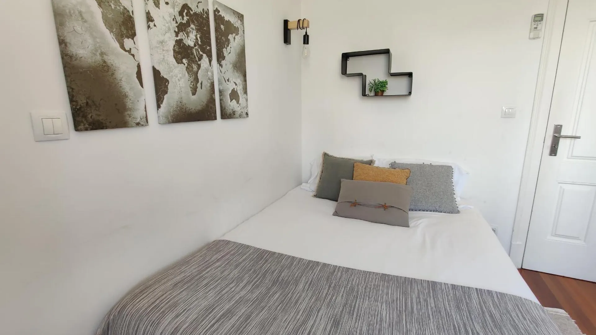 Stunning And Spacious Lofts Just By Graca And Alfama Apartment Lisbon 0*,  Portugal